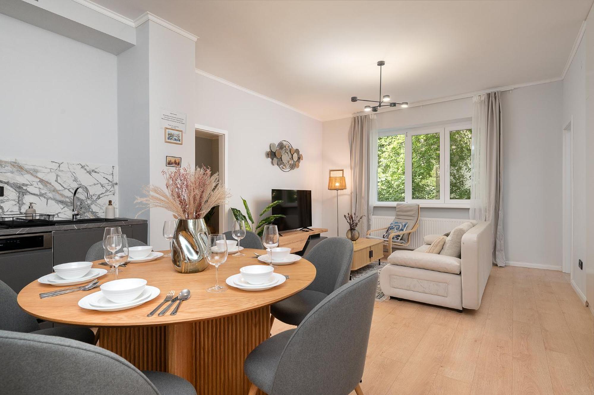 Apartament Lovely Quiet Near Heroes Square By Cavaland *